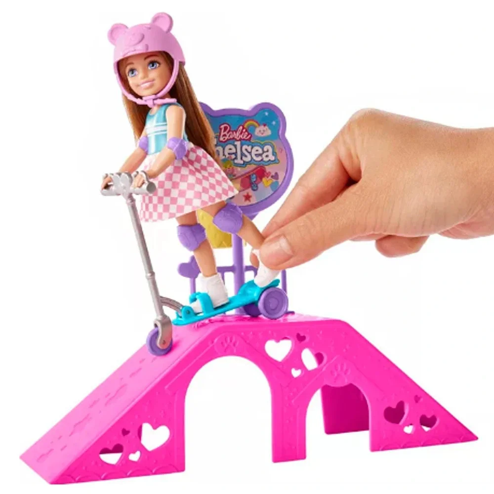 Barbie Chelsea Doll & Skate Park Playset  NWT